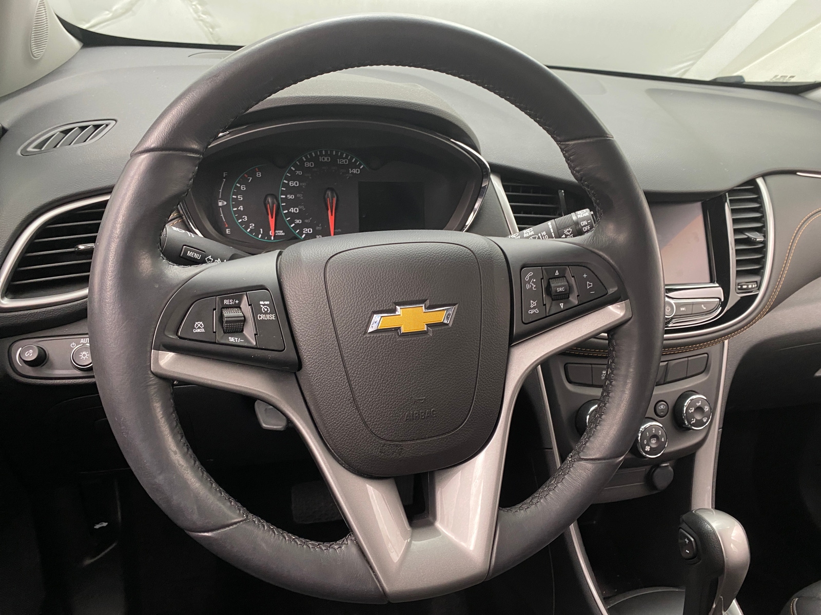 Thumbnail: 2022 Chevrolet Trax - 4