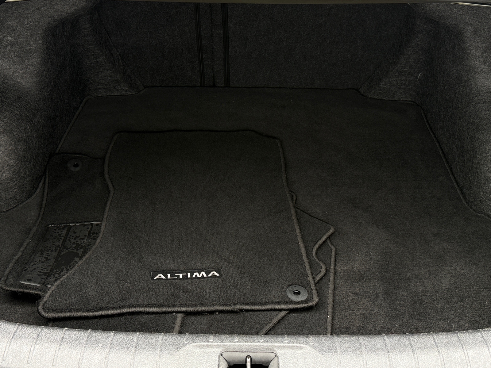 Thumbnail: 2023 Nissan Altima - 7