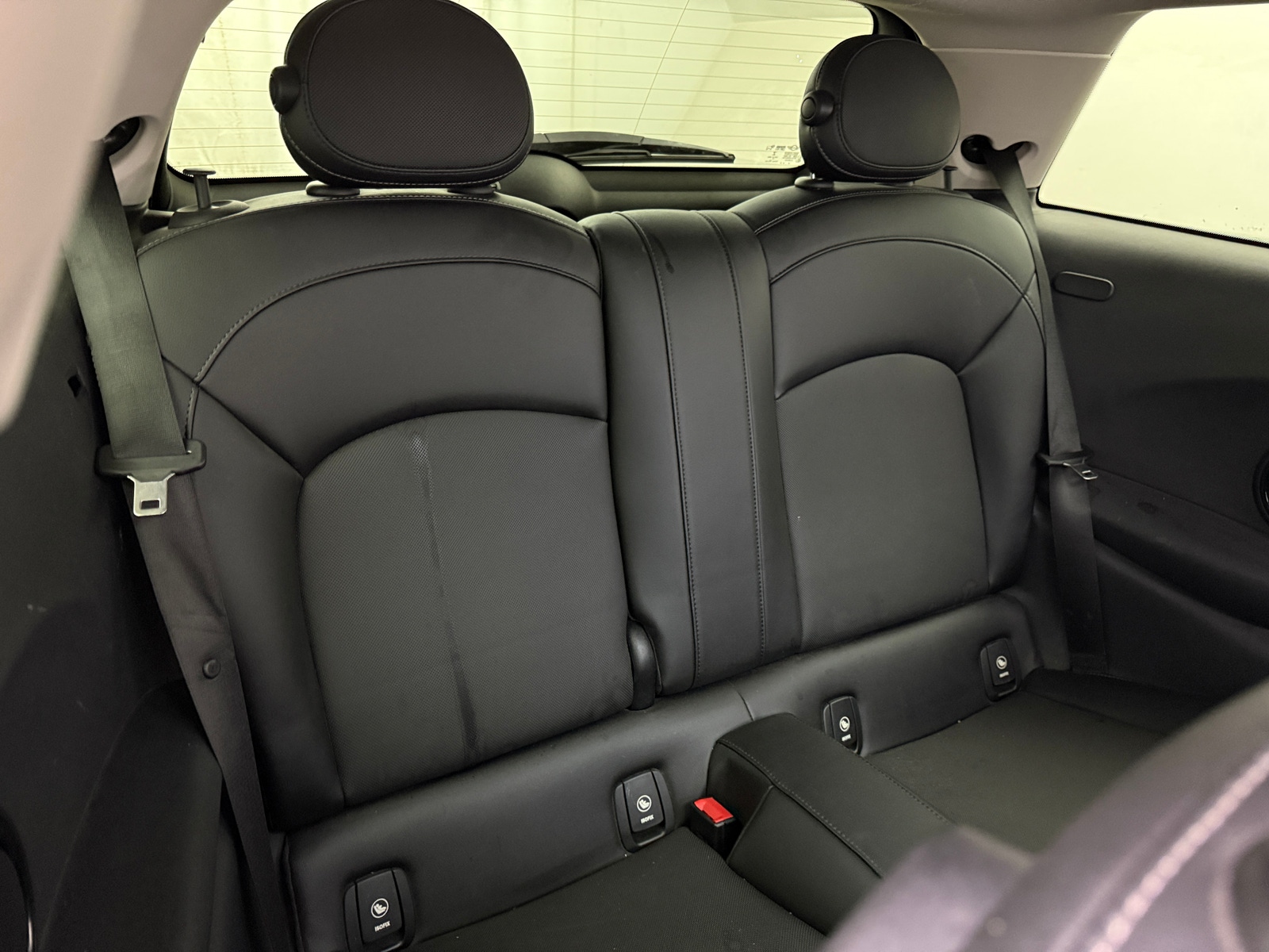 Thumbnail: 2016 MINI Cooper Hardtop - 5