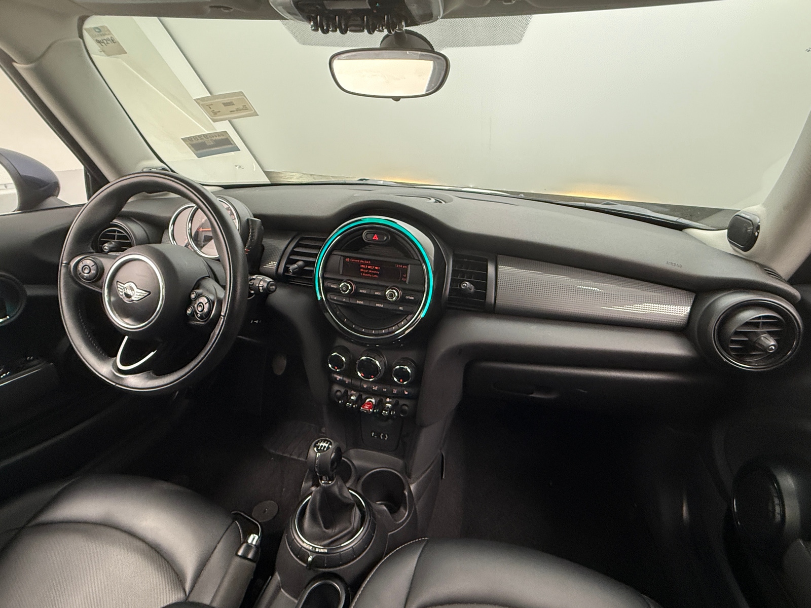 Thumbnail: 2016 MINI Cooper Hardtop - 2