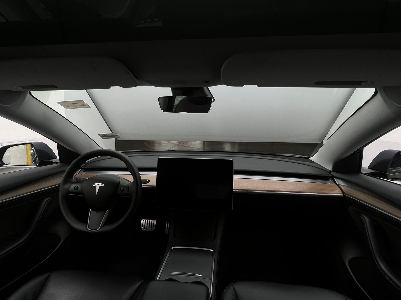 Thumbnail: 2023 Tesla Model 3 - 2