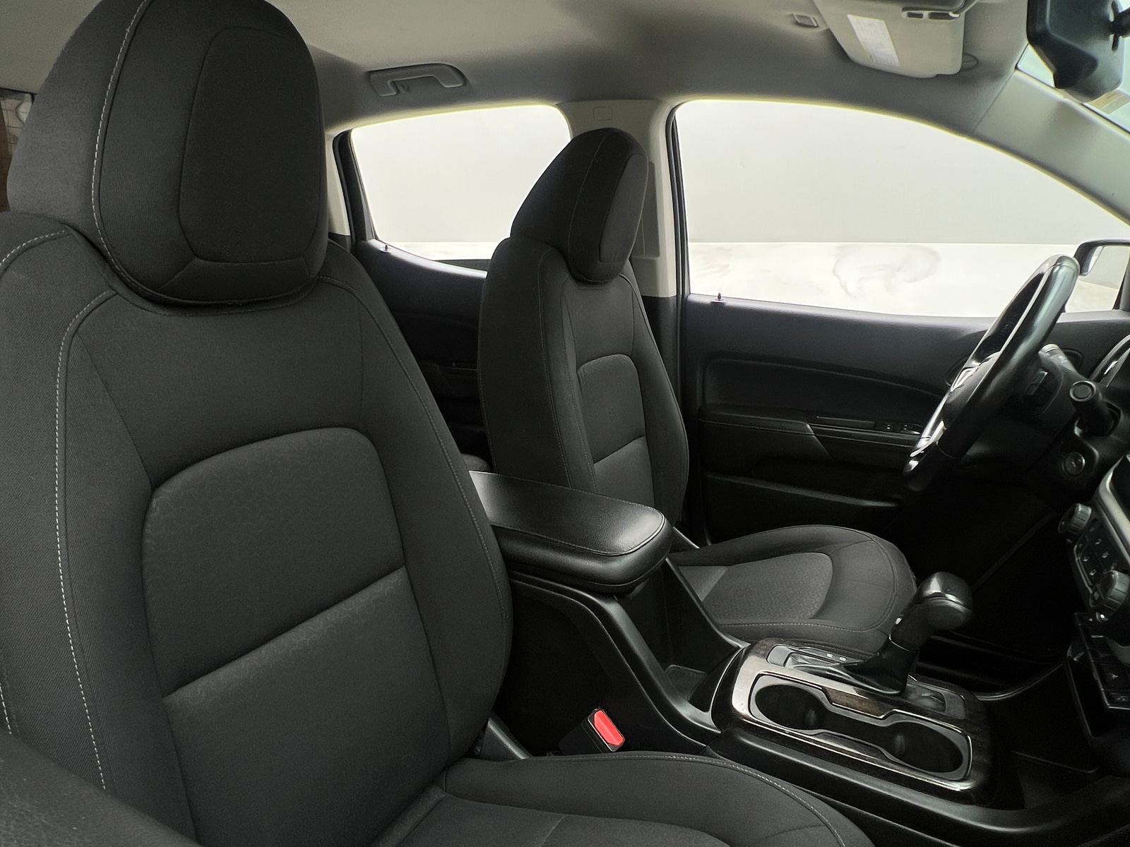 Thumbnail: 2016 GMC Canyon - 2