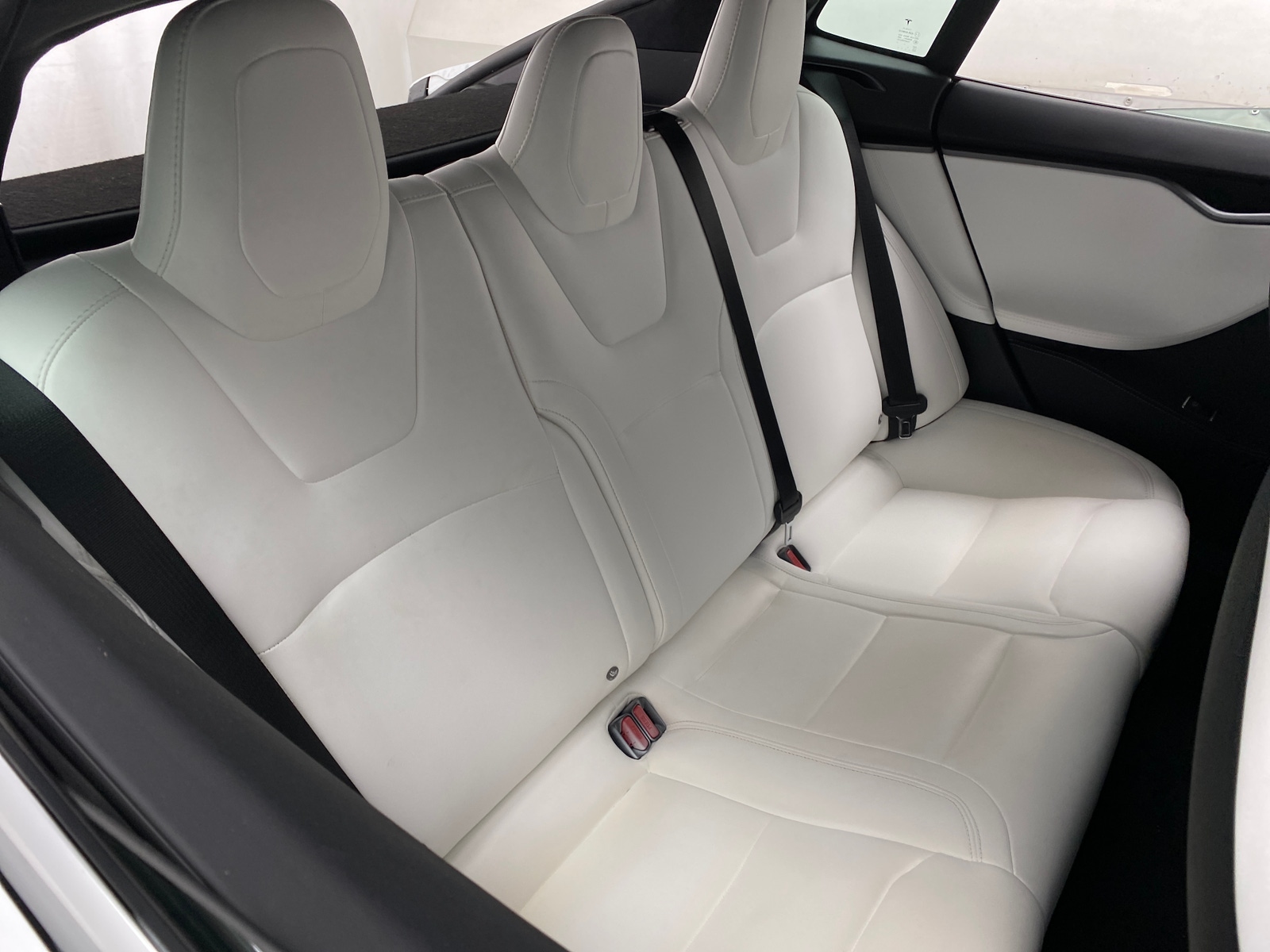 Thumbnail: 2020 Tesla Model S - 5