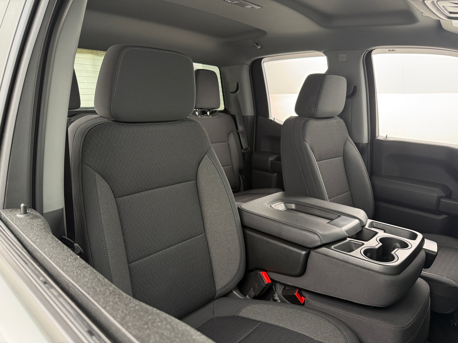 Thumbnail: 2022 Chevrolet Silverado 1500 - 2