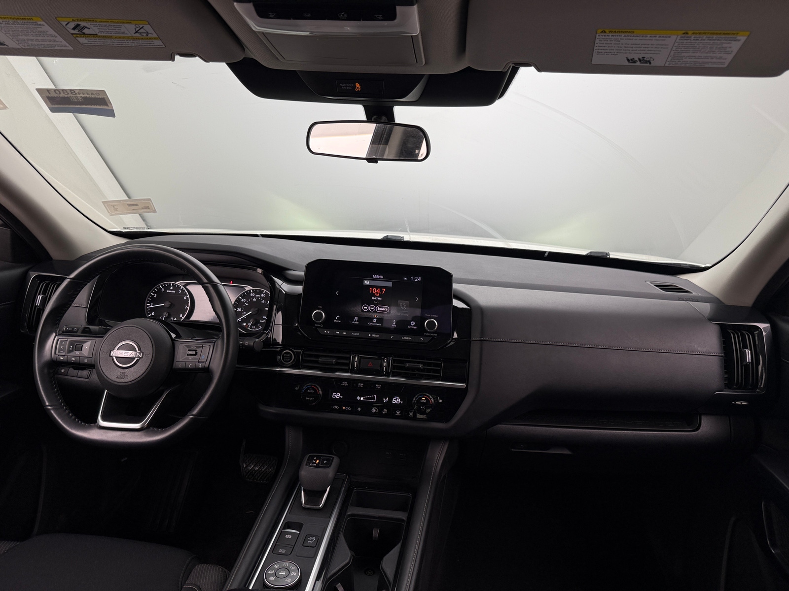 Thumbnail: 2023 Nissan Pathfinder - 3