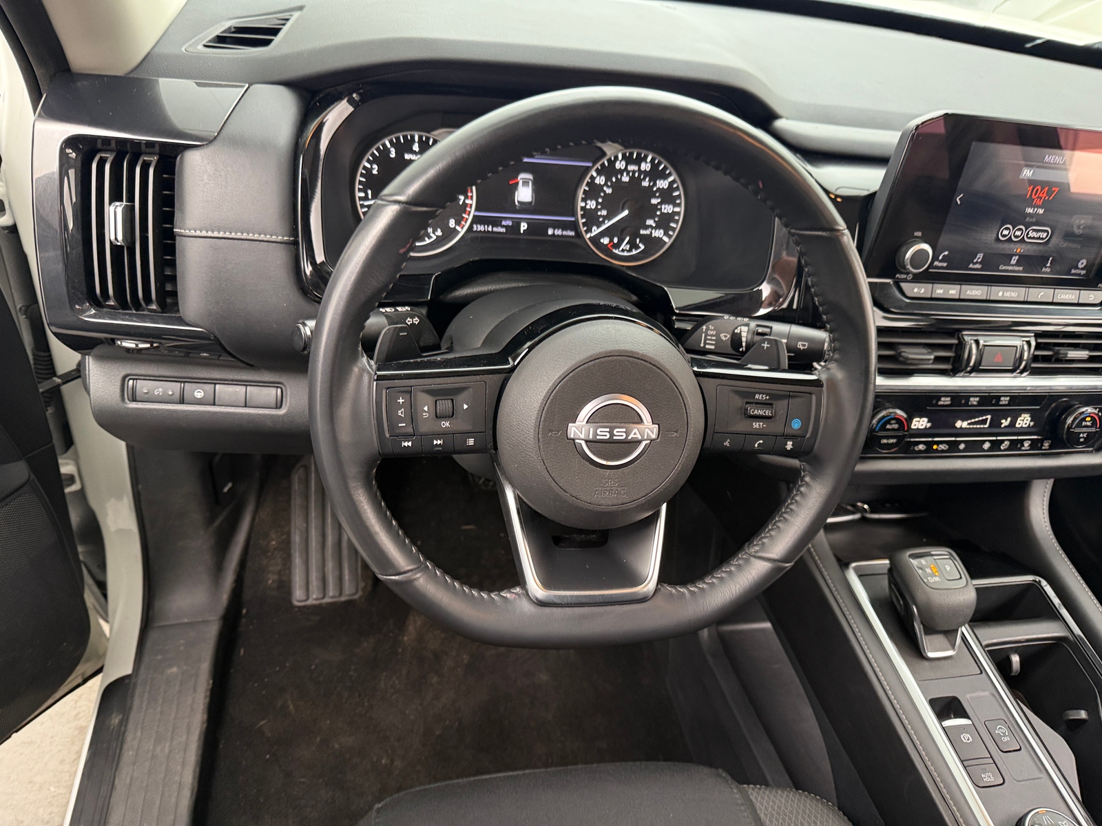 Thumbnail: 2023 Nissan Pathfinder - 5