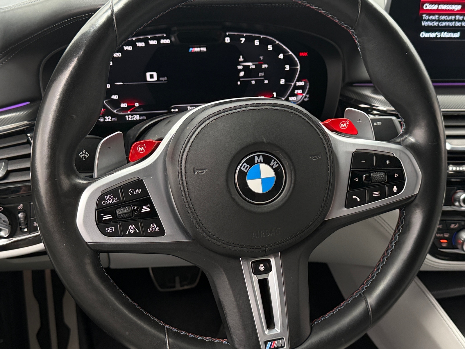 Thumbnail: 2021 BMW M5 - 4