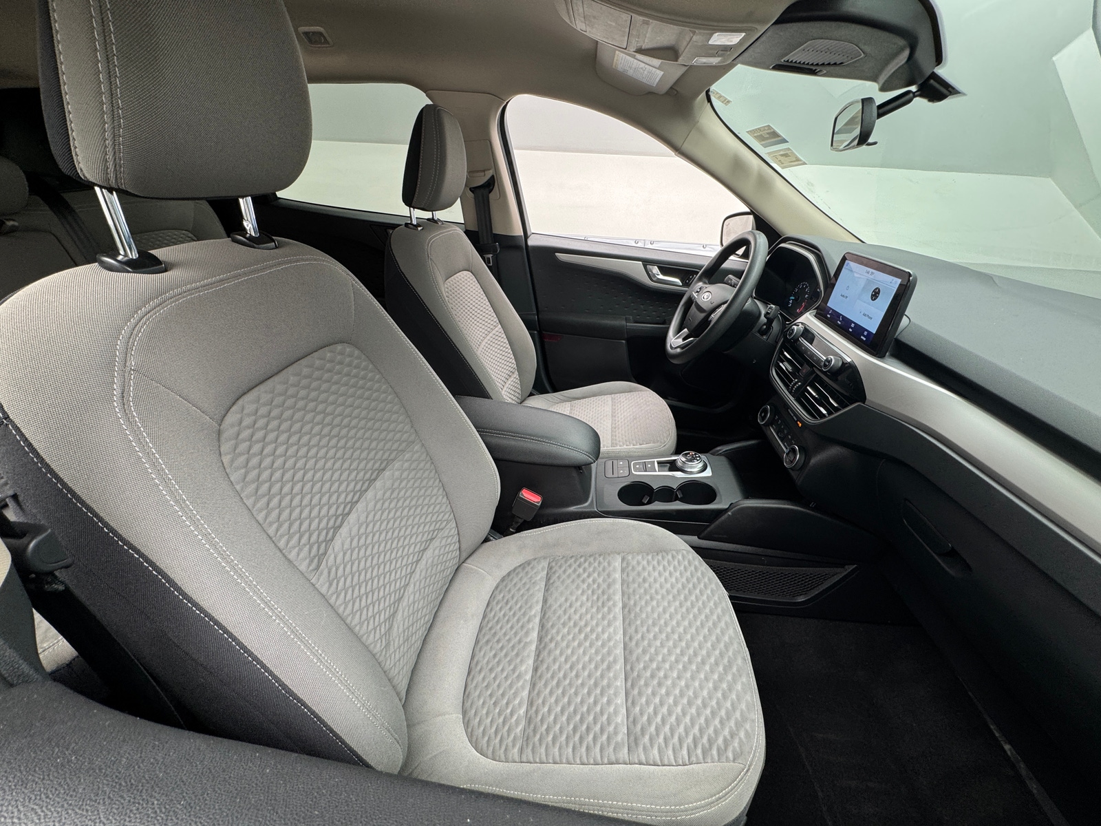 Thumbnail: 2020 Ford Escape - 2