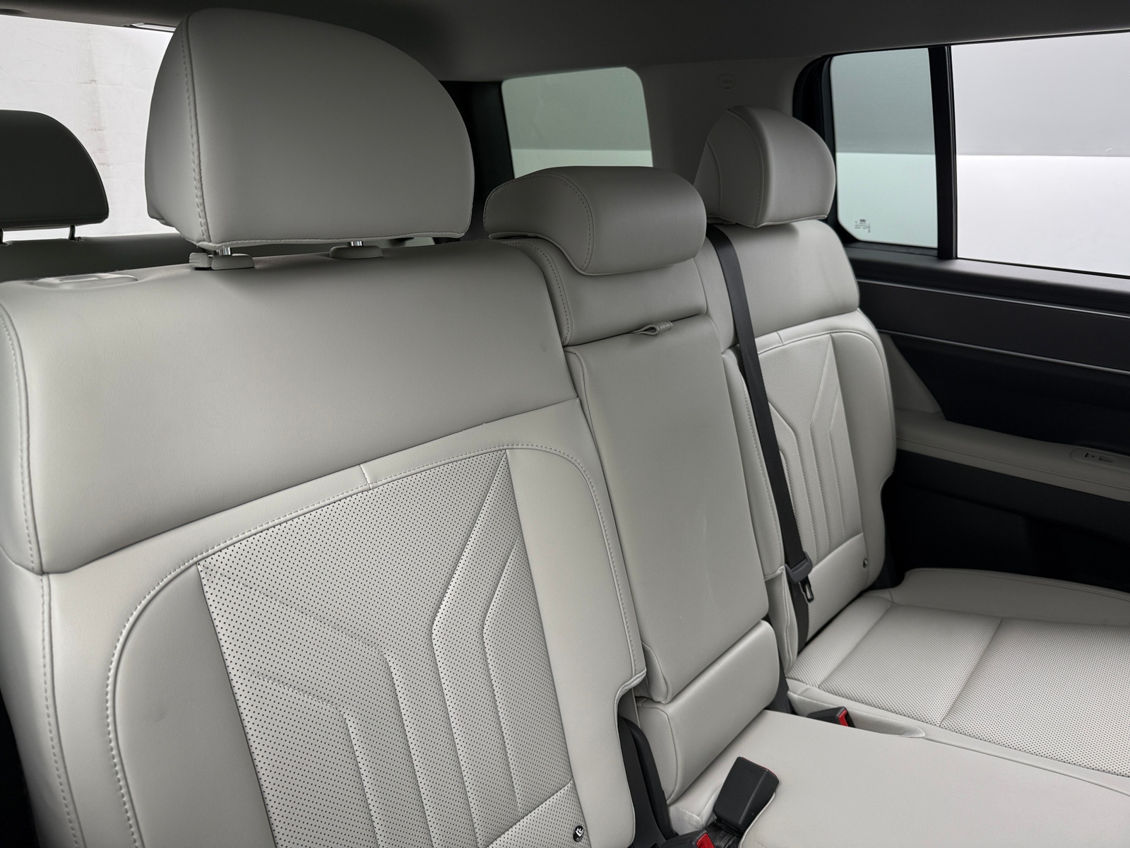 Thumbnail: 2025 Hyundai Santa Fe - 5