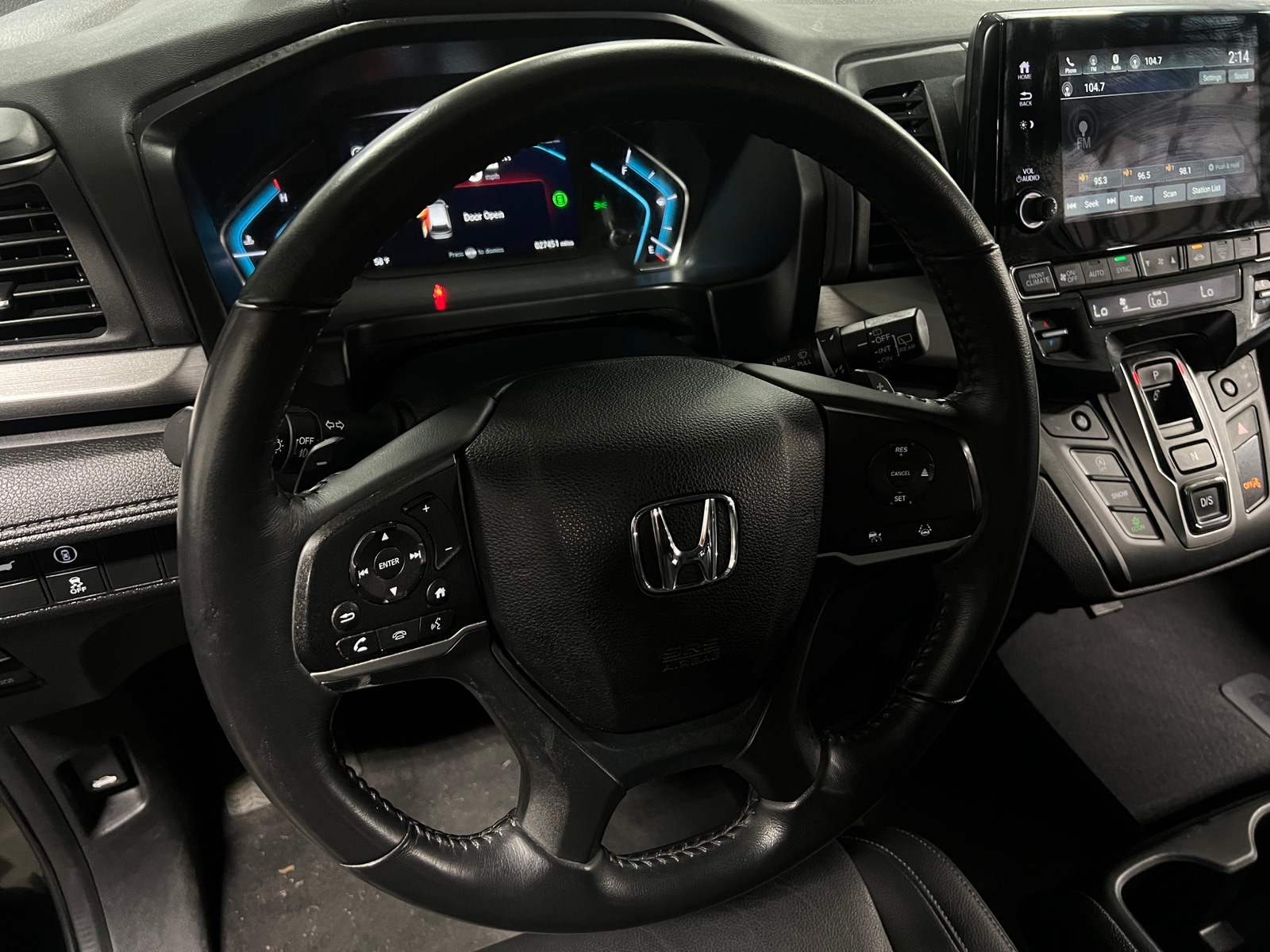 Thumbnail: 2023 Honda Odyssey - 4