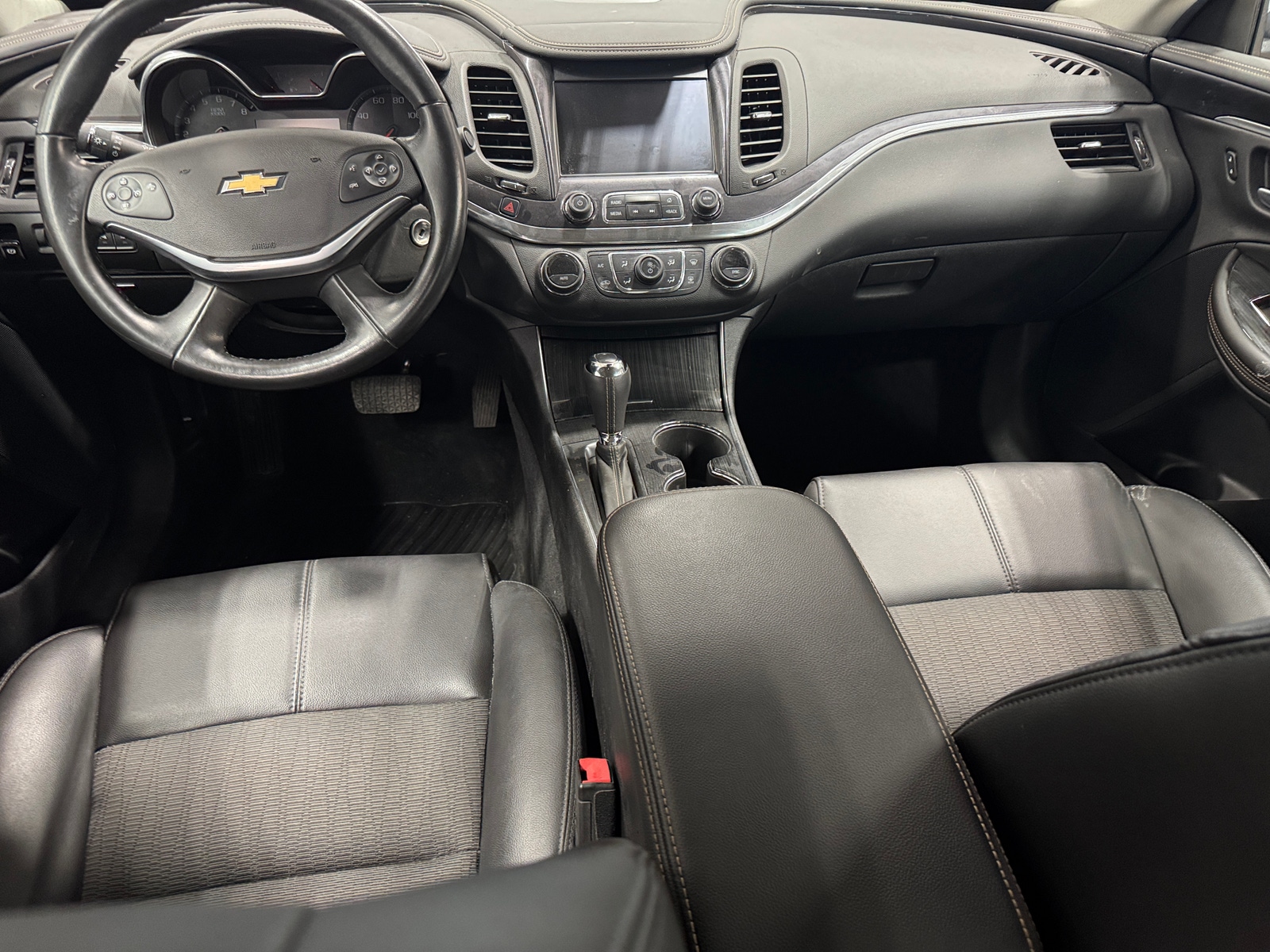 Thumbnail: 2017 Chevrolet Impala - 3