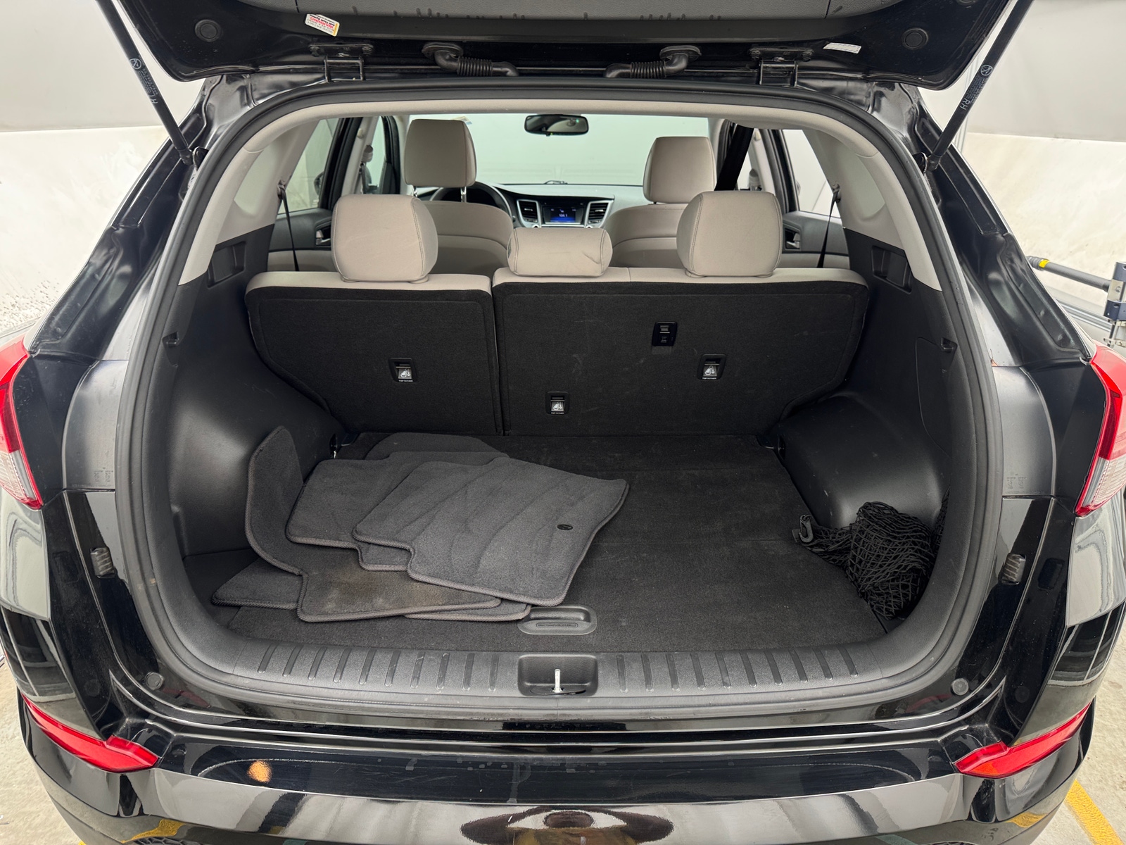 Thumbnail: 2018 Hyundai Tucson - 7