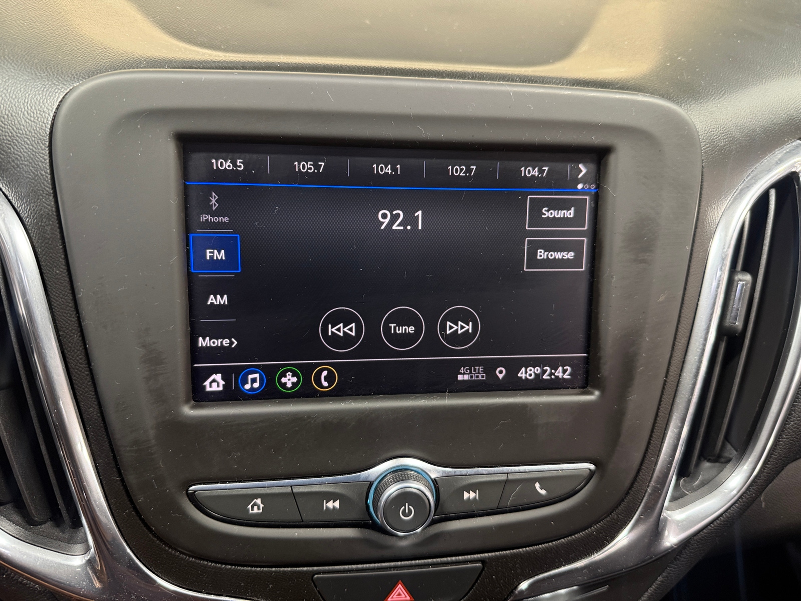 Thumbnail: 2020 Chevrolet Equinox - 4