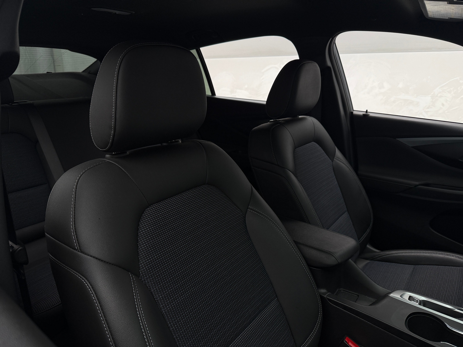 Thumbnail: 2025 Buick Envista - 2