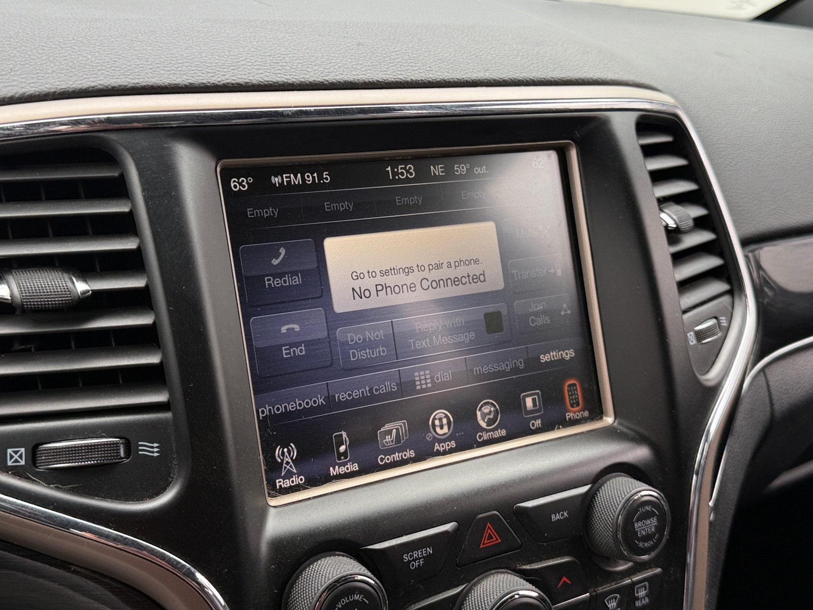 Thumbnail: 2016 Jeep Grand Cherokee - 3