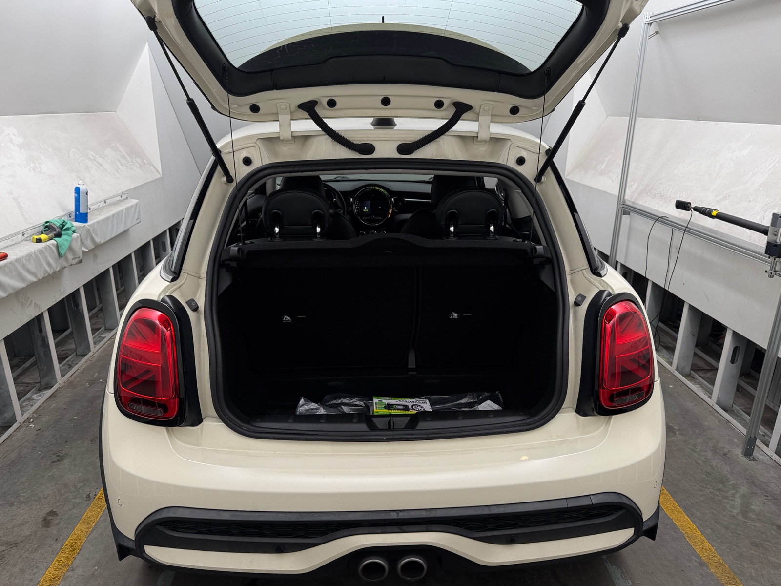 Thumbnail: 2022 MINI Cooper Hardtop - 6