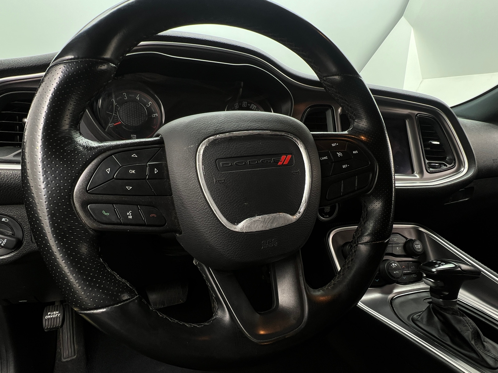 Thumbnail: 2021 Dodge Challenger - 4