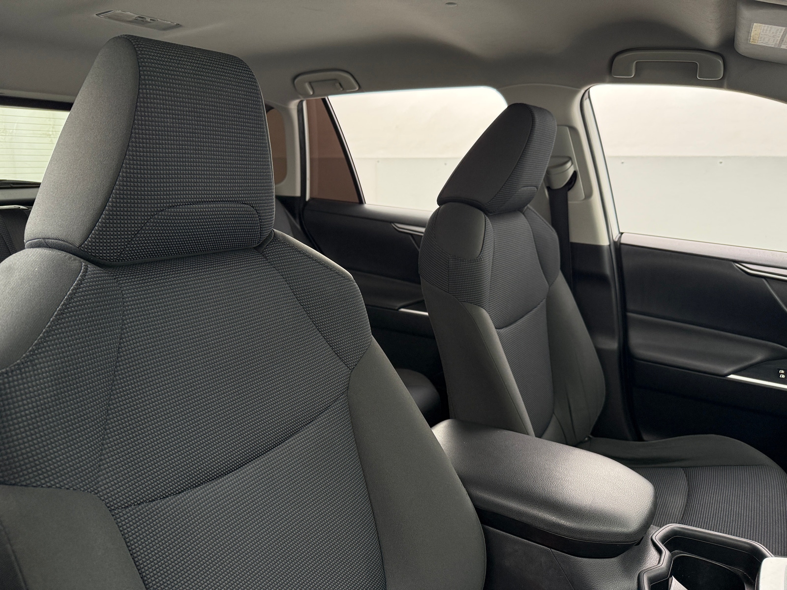 Thumbnail: 2019 Toyota RAV4 - 2