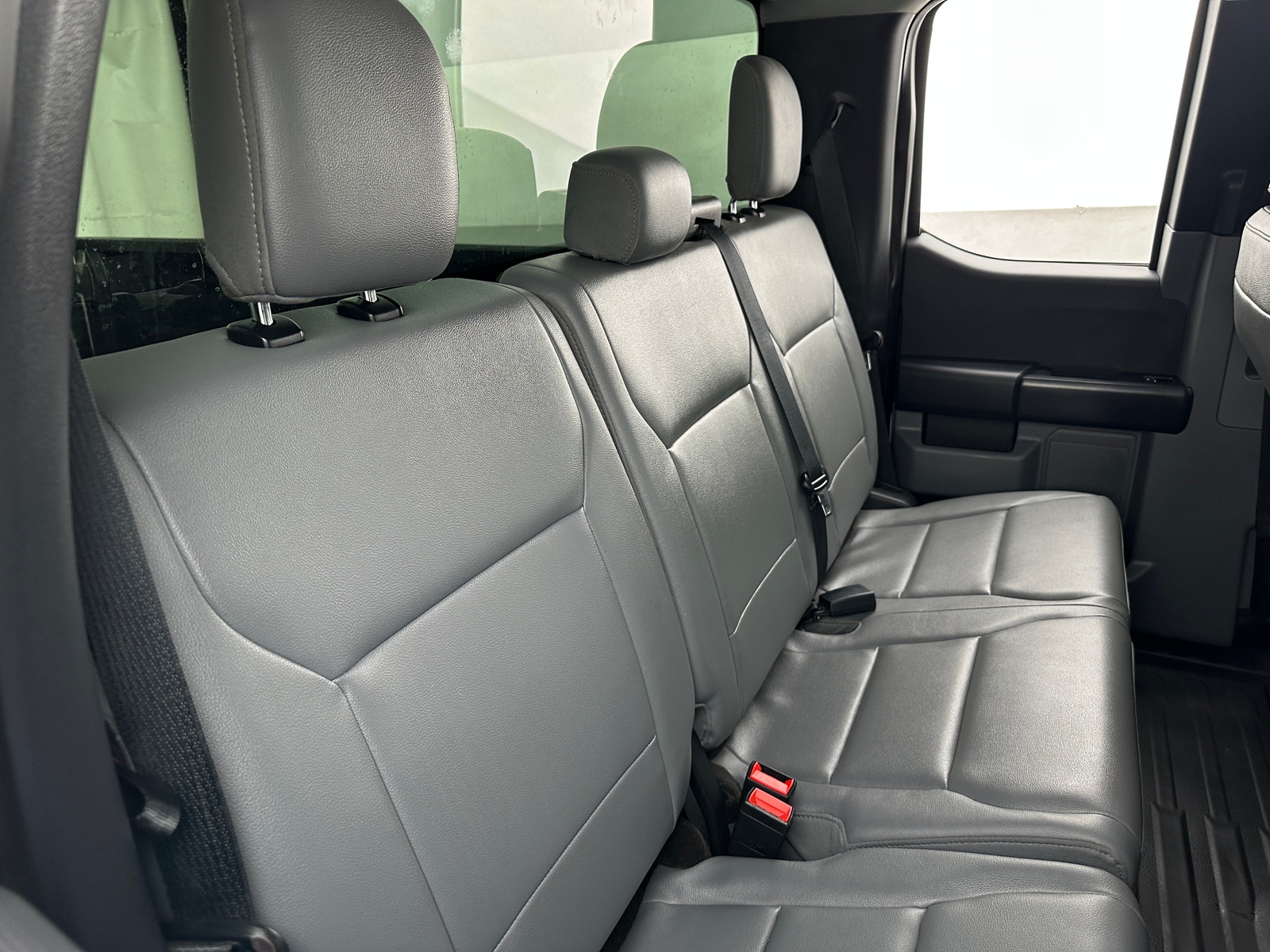 Thumbnail: 2022 Ford Econoline - 5