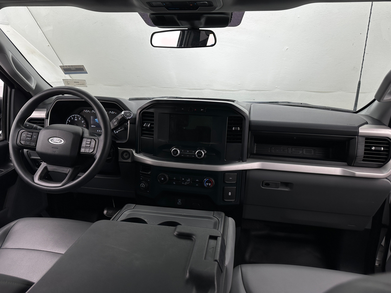 Thumbnail: 2022 Ford Econoline - 2