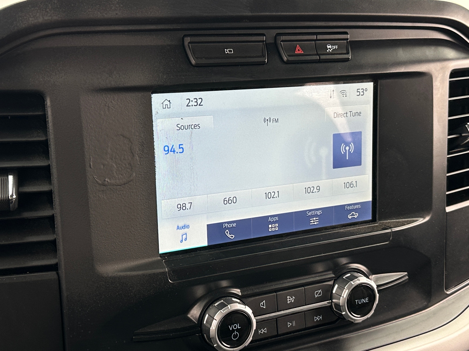 Thumbnail: 2022 Ford Econoline - 3