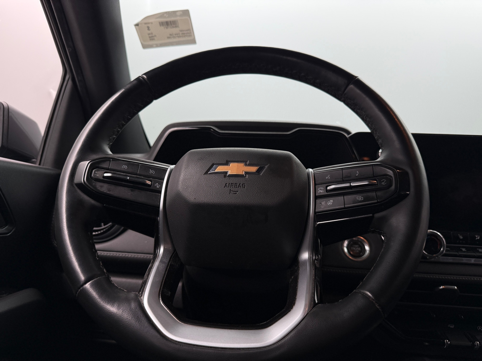 Thumbnail: 2023 Chevrolet Colorado - 5