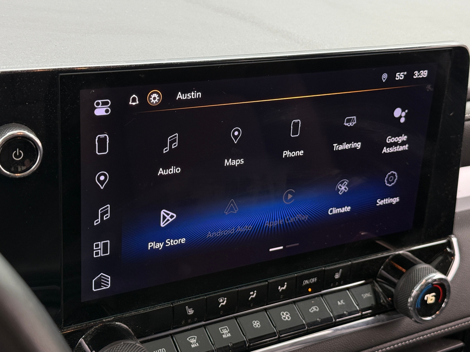 Thumbnail: 2023 Chevrolet Colorado - 4