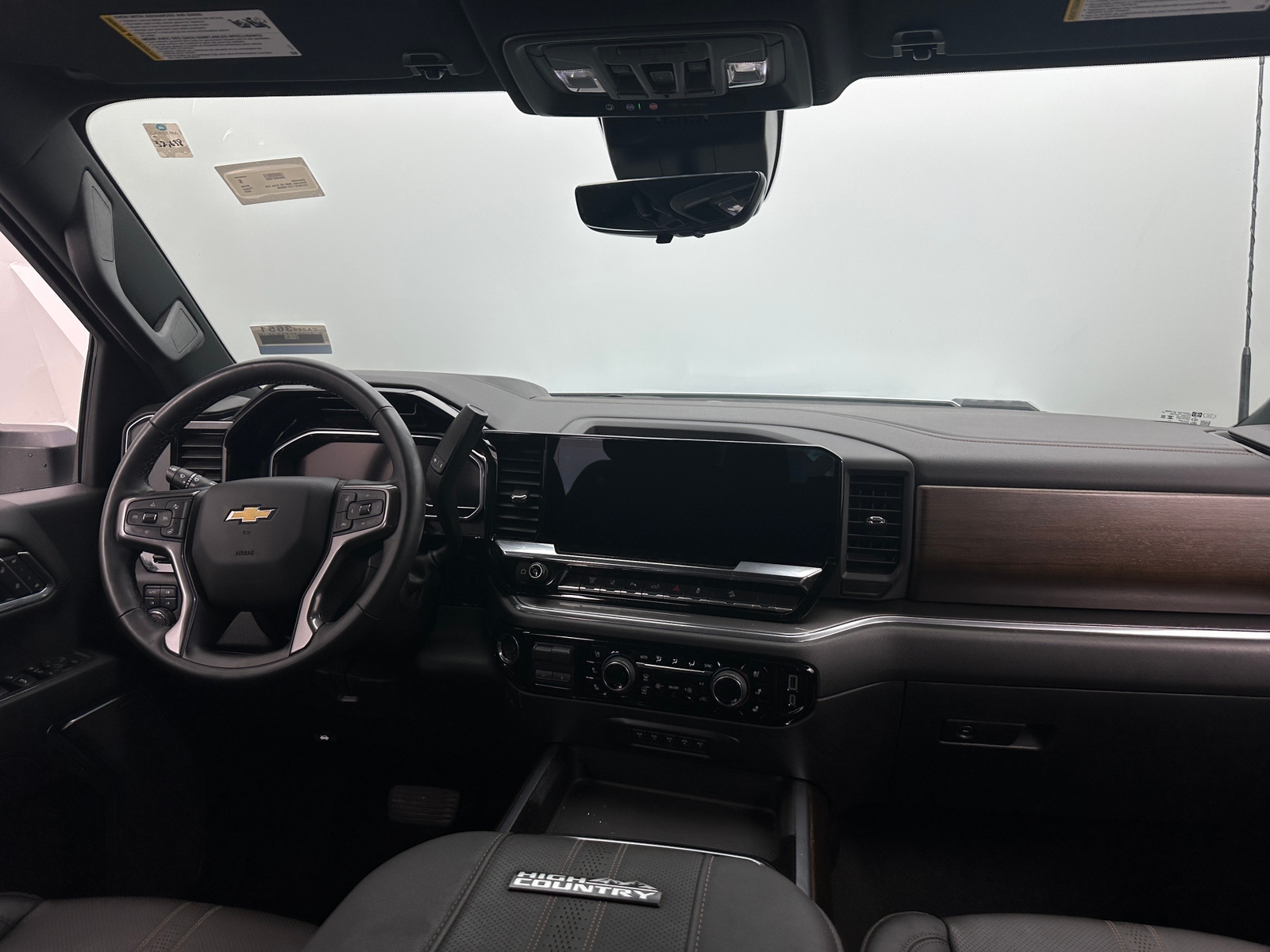 Thumbnail: 2025 Chevrolet Silverado 3500 - 3