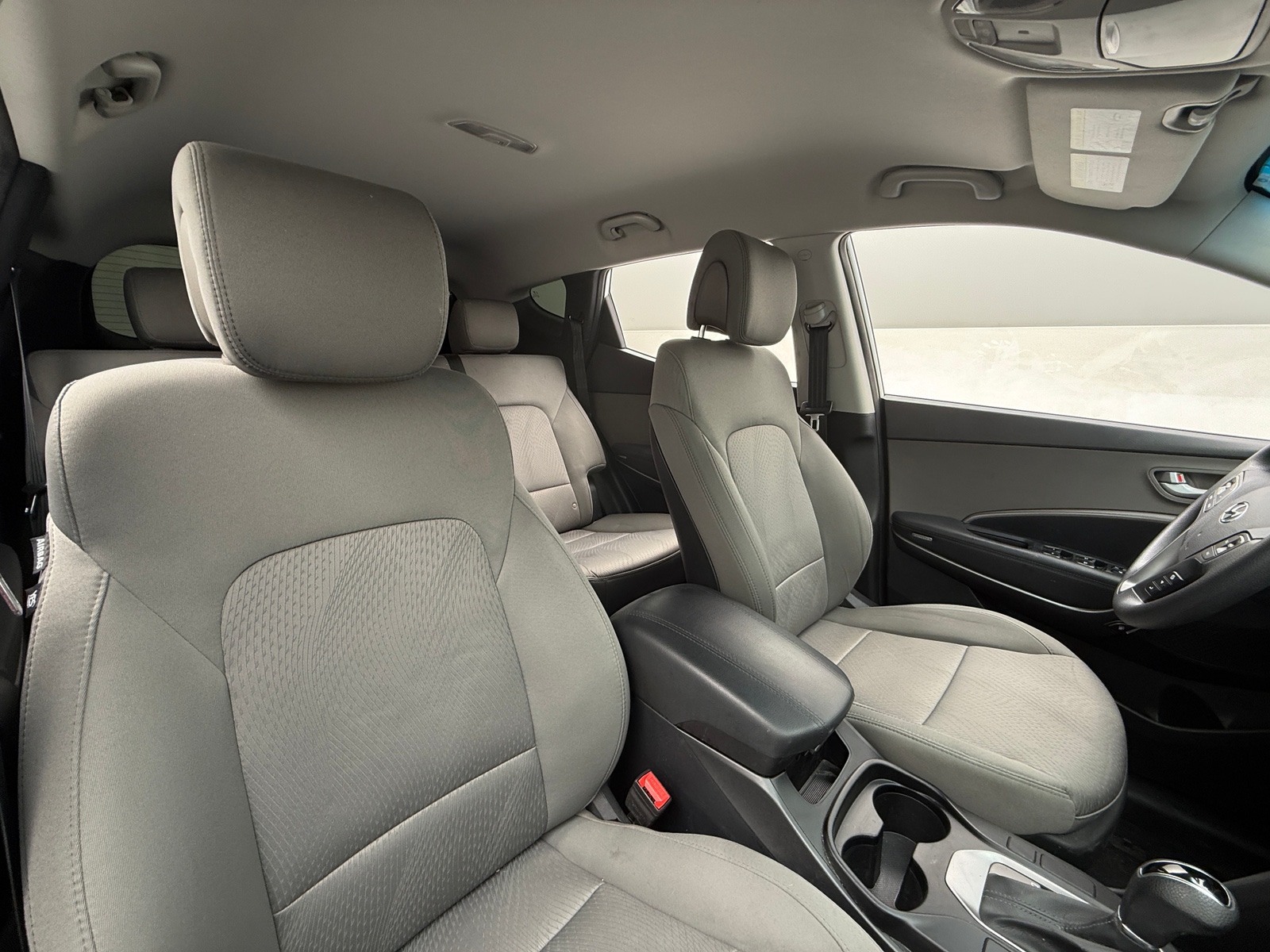 Thumbnail: 2017 Hyundai Santa Fe - 2