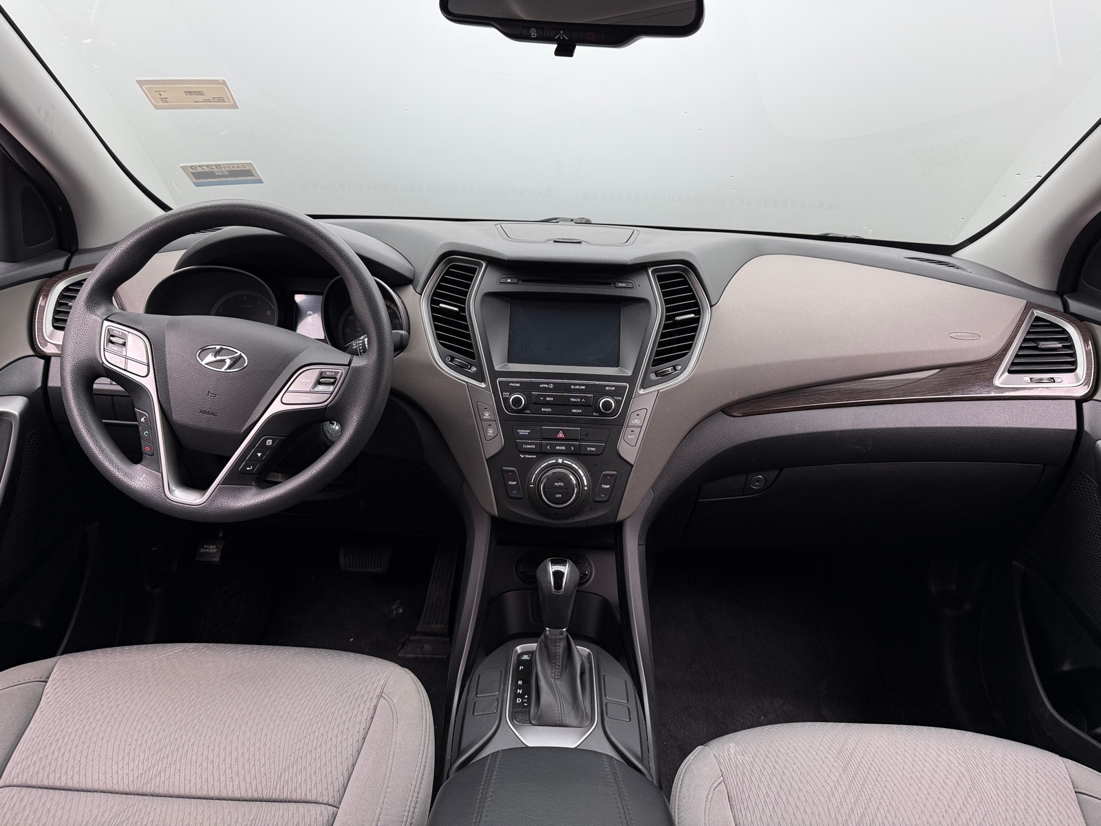 Thumbnail: 2017 Hyundai Santa Fe - 3