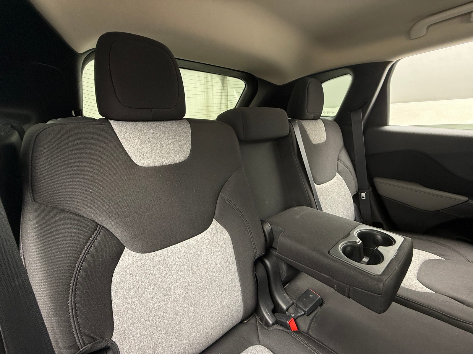 Thumbnail: 2014 Jeep Cherokee - 6