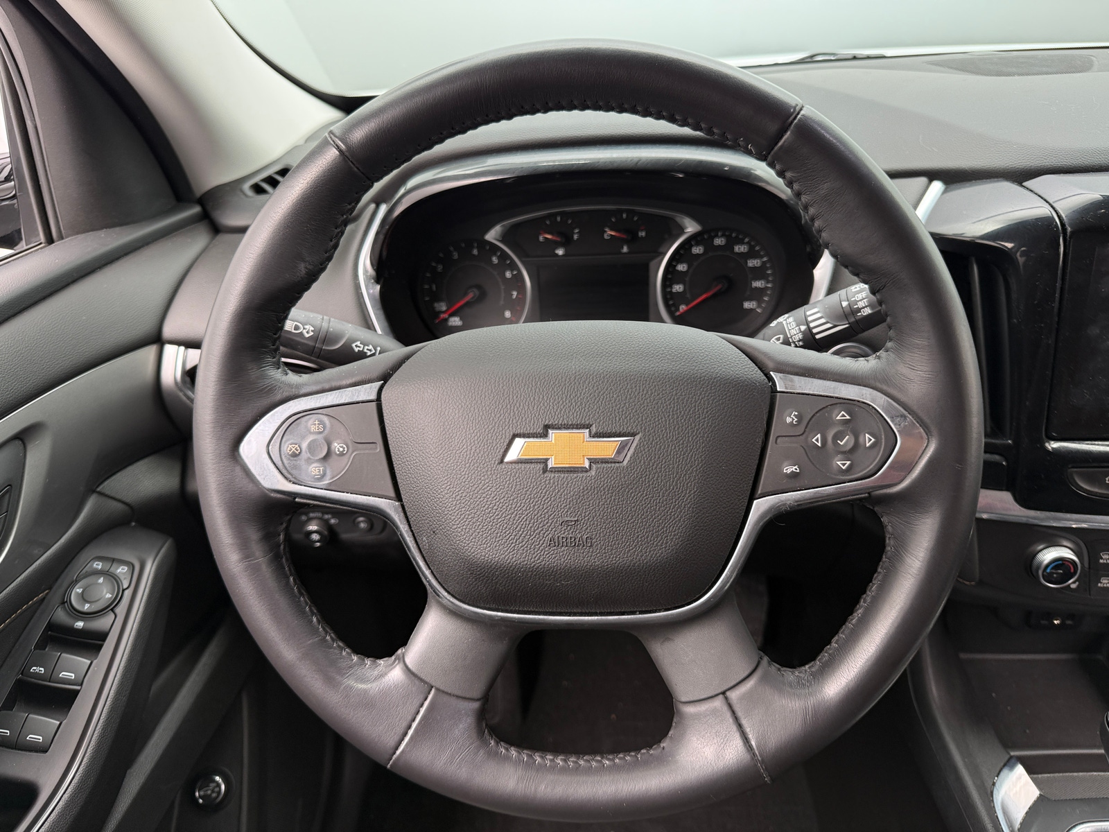 Thumbnail: 2018 Chevrolet Traverse - 5