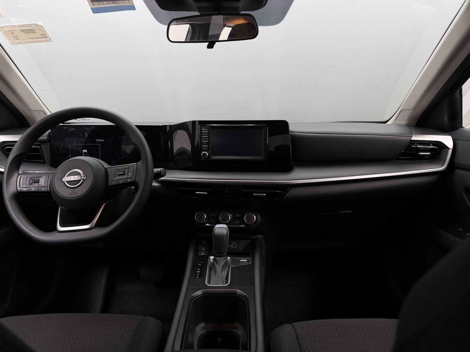 Thumbnail: 2025 Nissan Kicks - 3