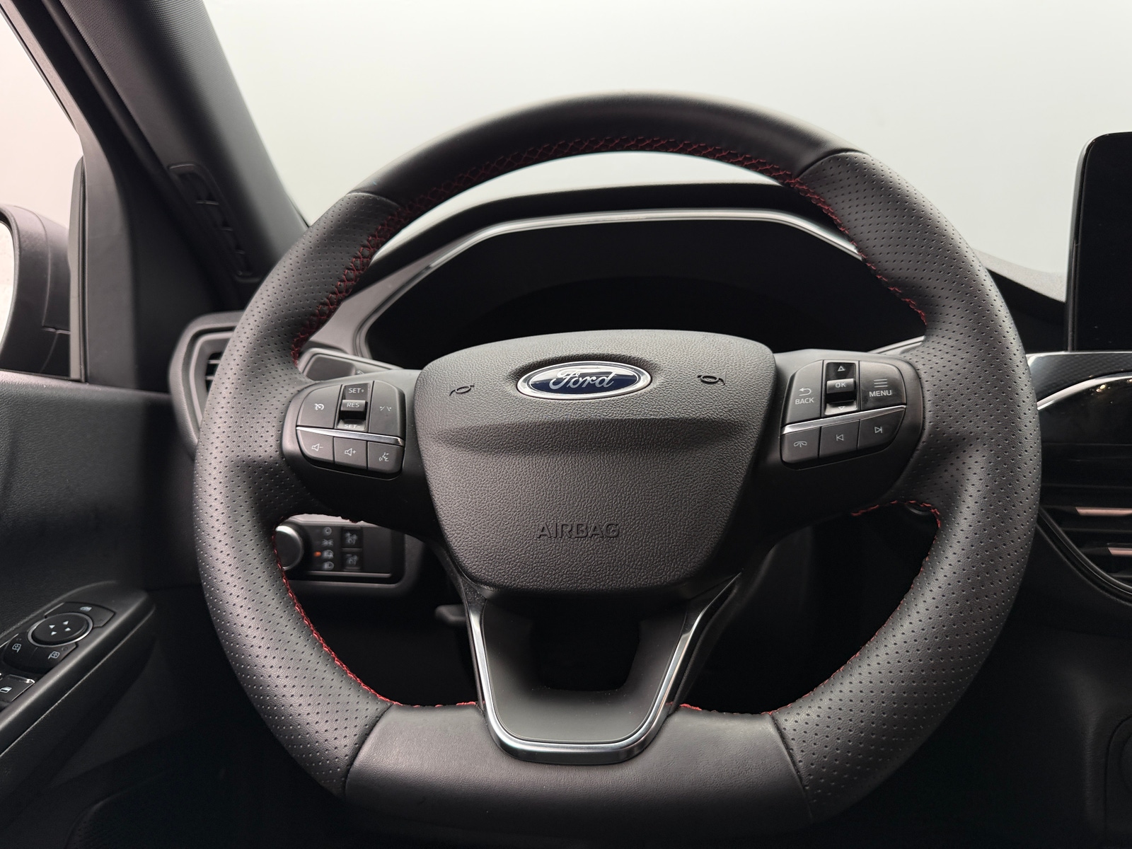 Thumbnail: 2025 Ford Escape - 5