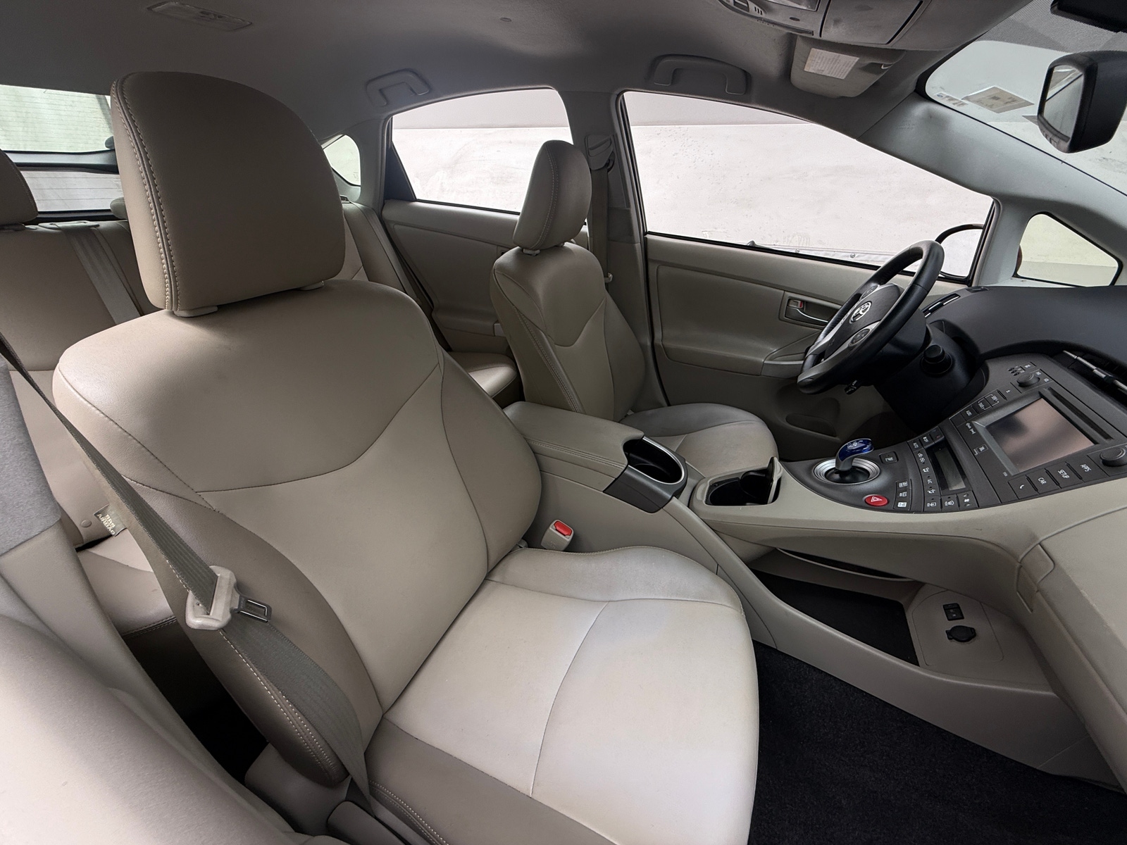 Thumbnail: 2014 Toyota Prius - 2