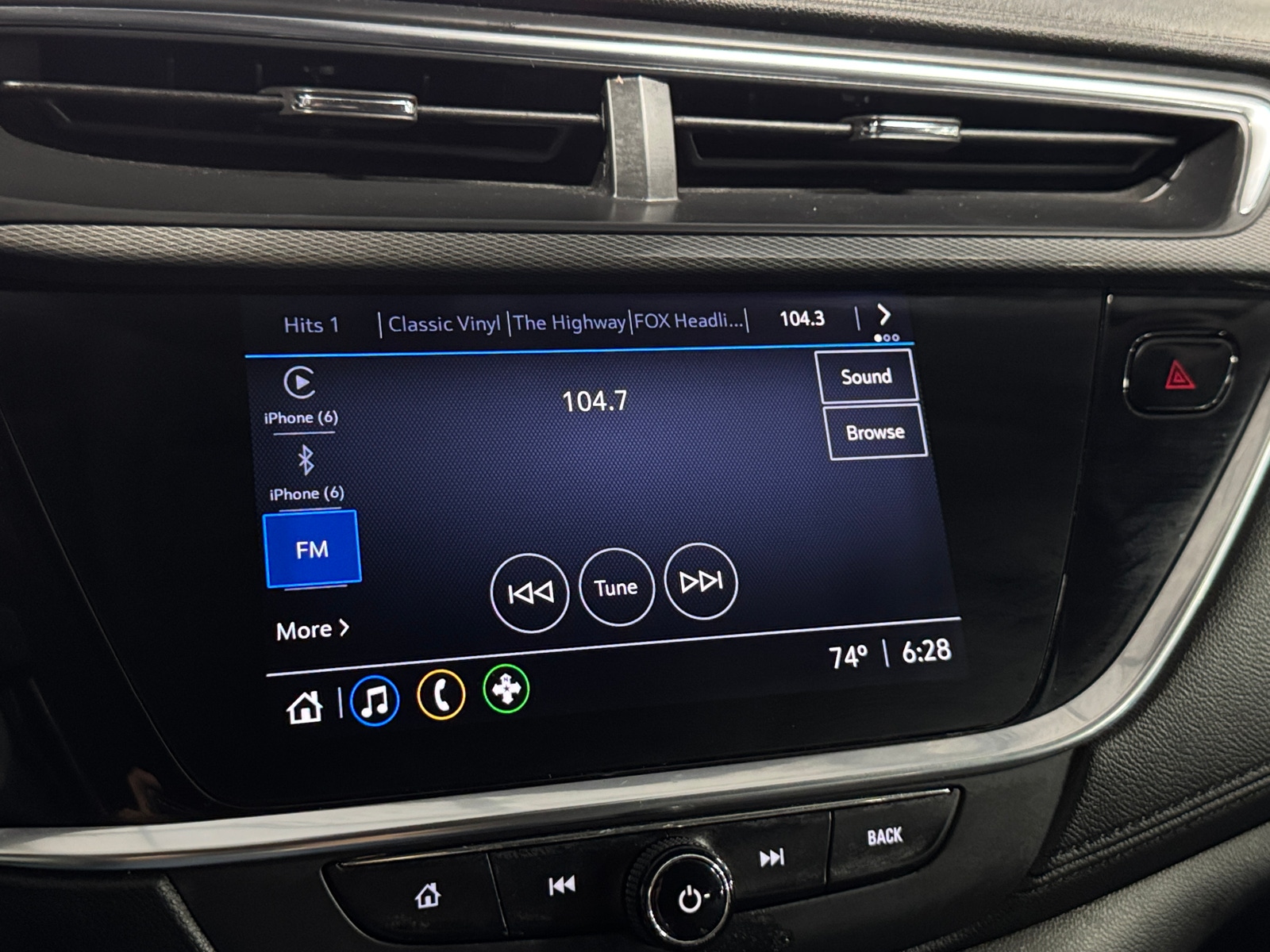 Thumbnail: 2021 Buick Encore GX - 4