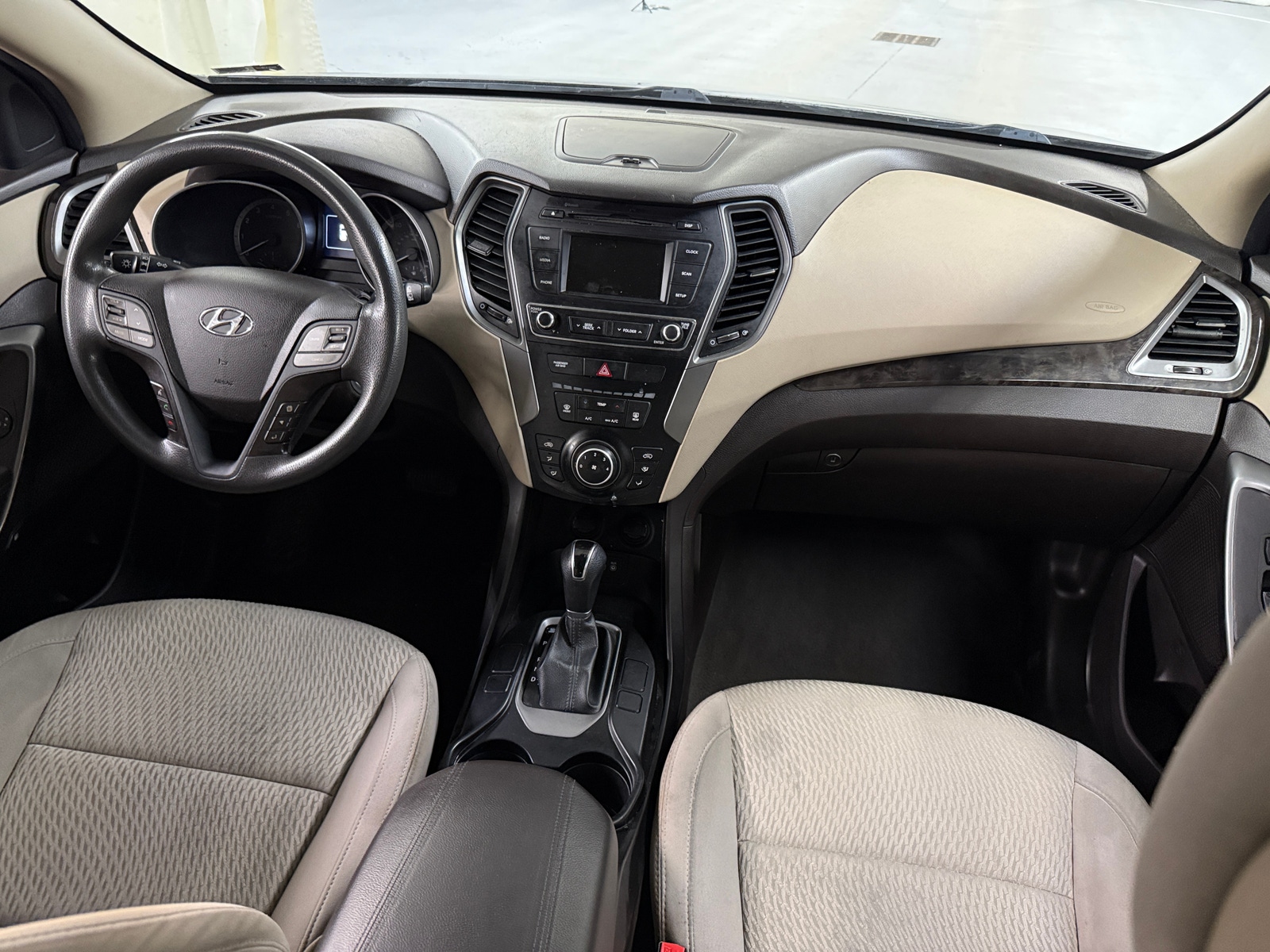 Thumbnail: 2018 Hyundai Santa Fe - 3