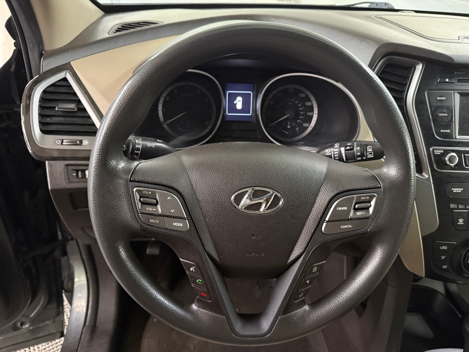 Thumbnail: 2018 Hyundai Santa Fe - 5