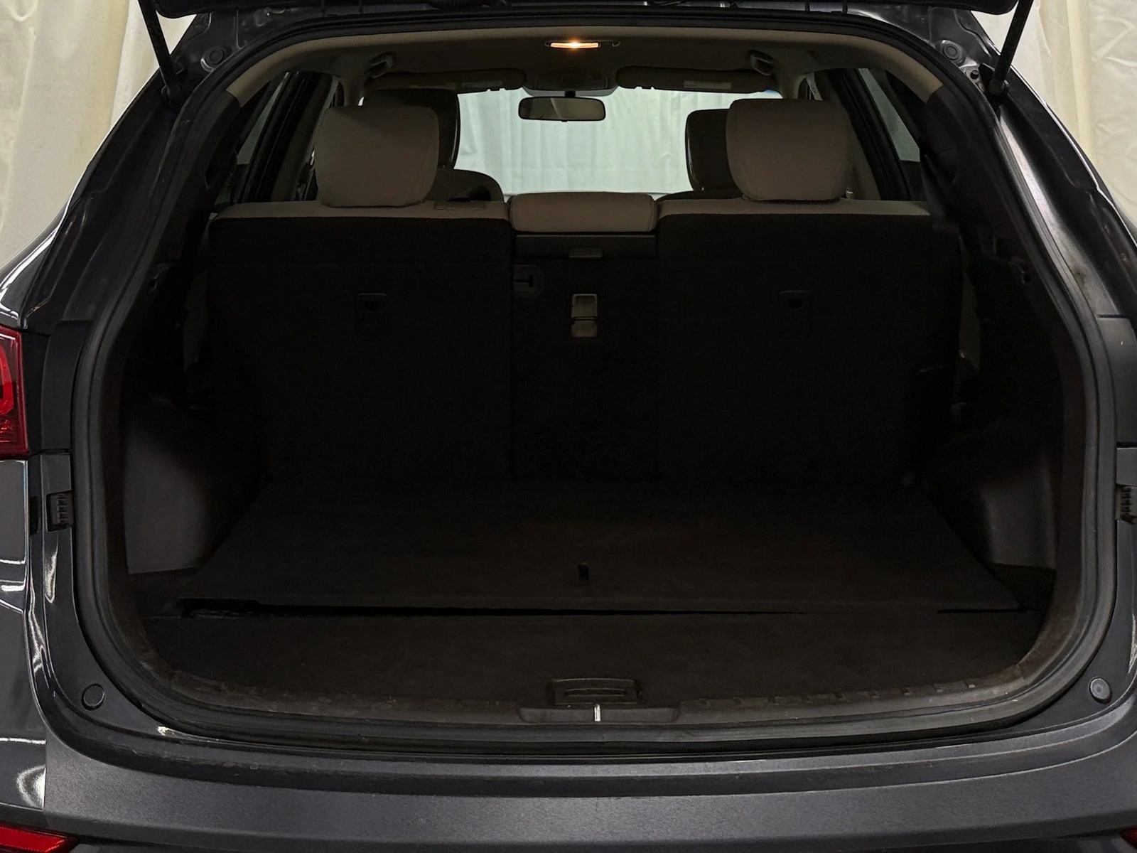 Thumbnail: 2018 Hyundai Santa Fe - 7