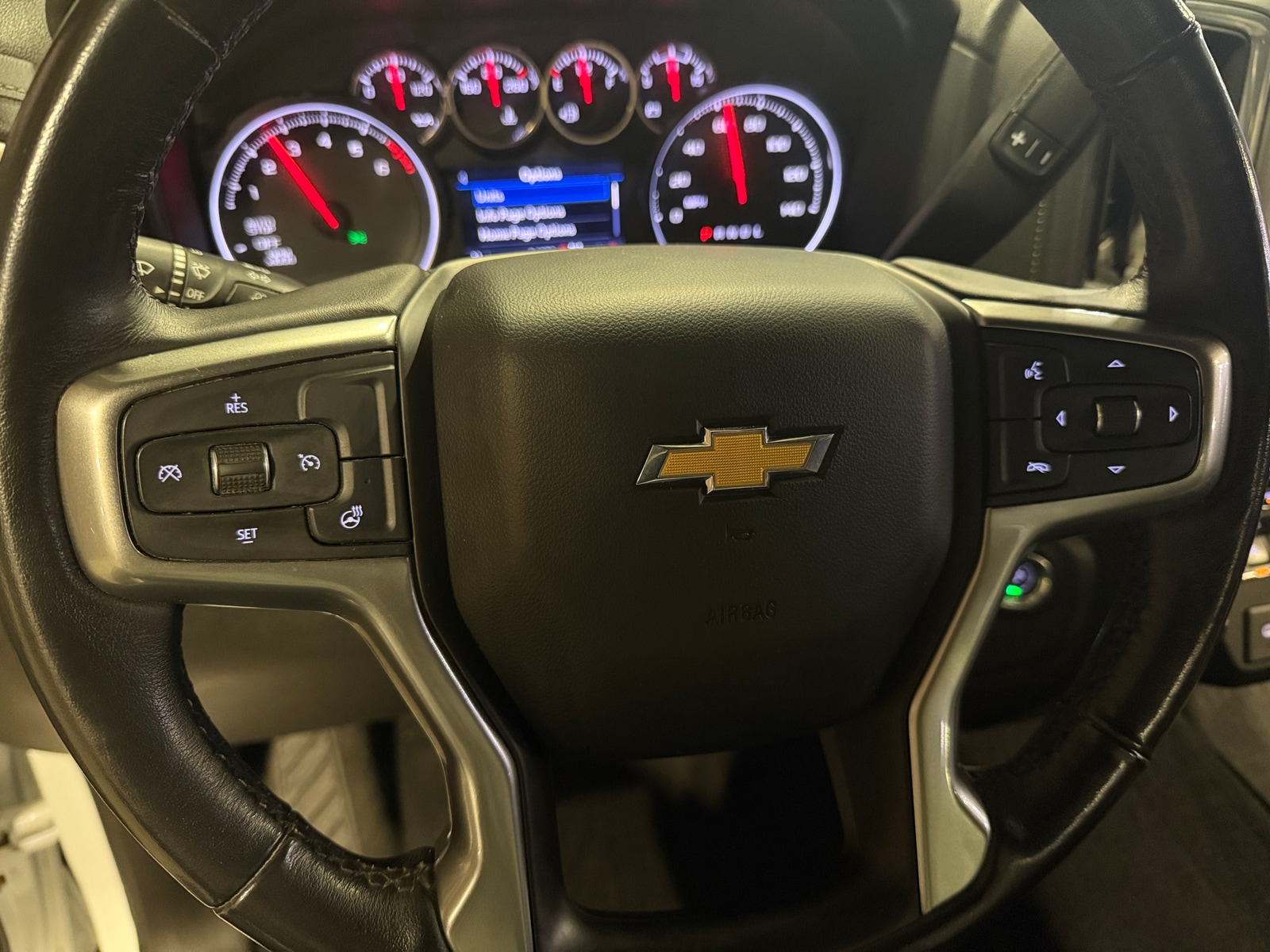 Thumbnail: 2021 Chevrolet Silverado 1500 - 5