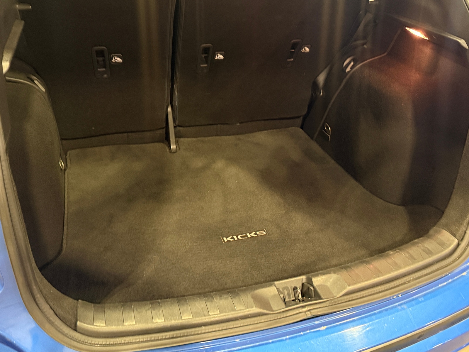 Thumbnail: 2021 Nissan Kicks - 7