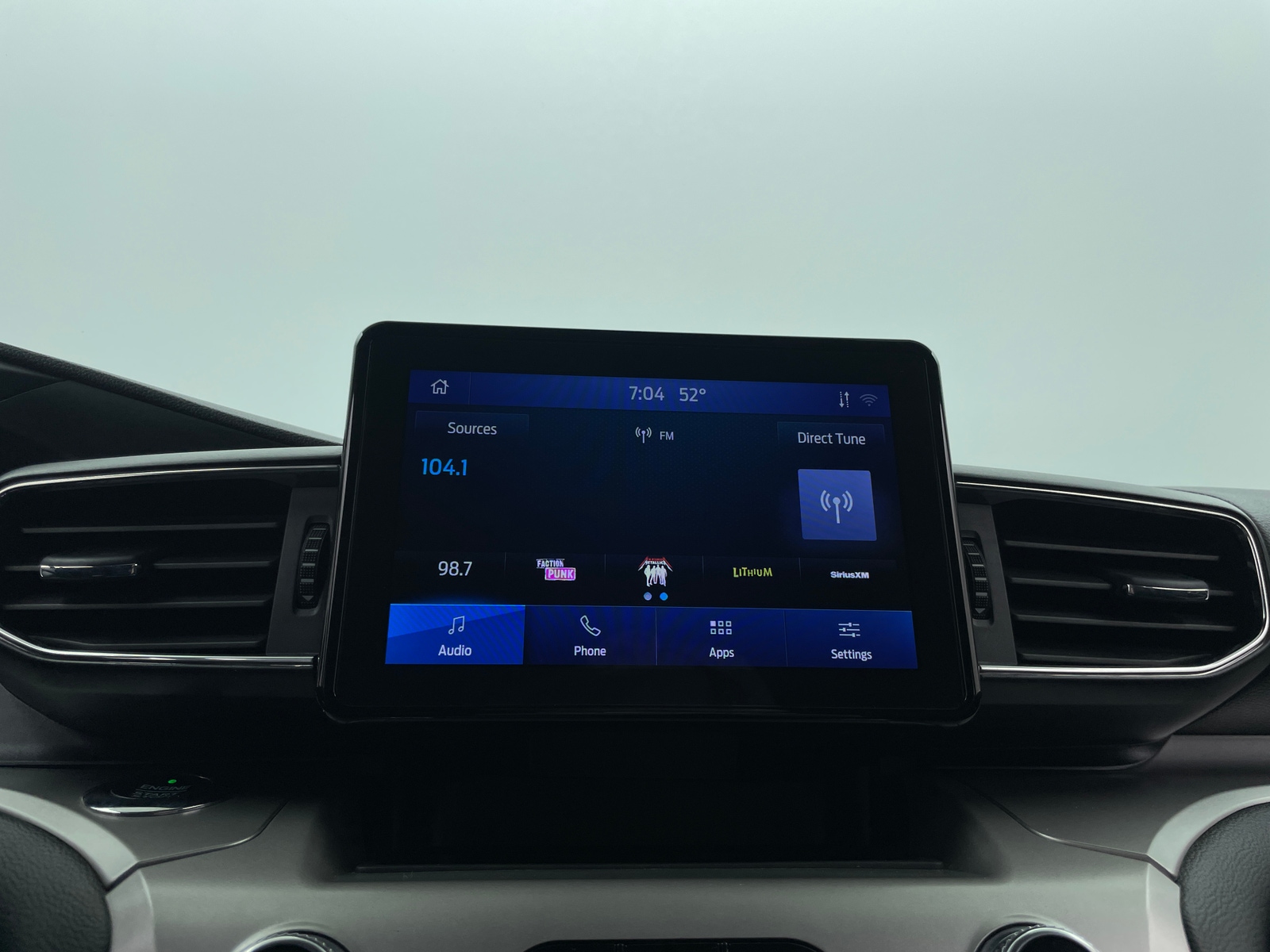 Thumbnail: 2021 Ford Explorer - 3