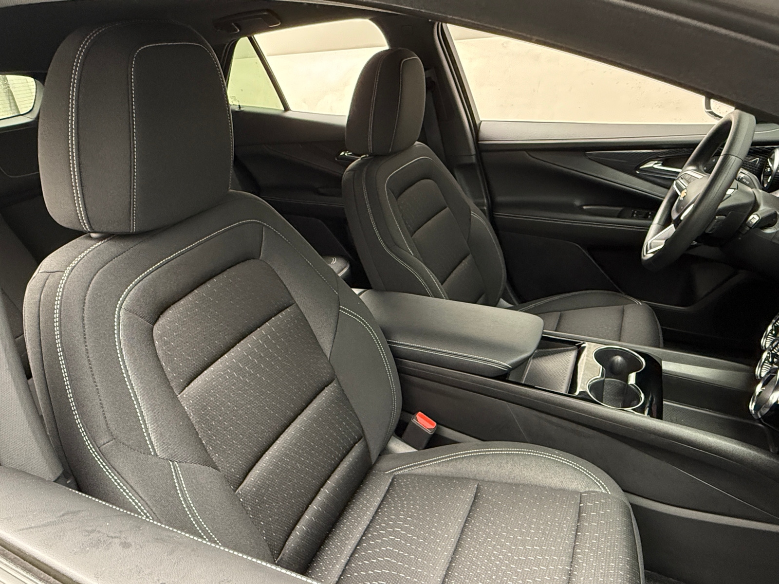 Thumbnail: 2025 Chevrolet Blazer EV - 2