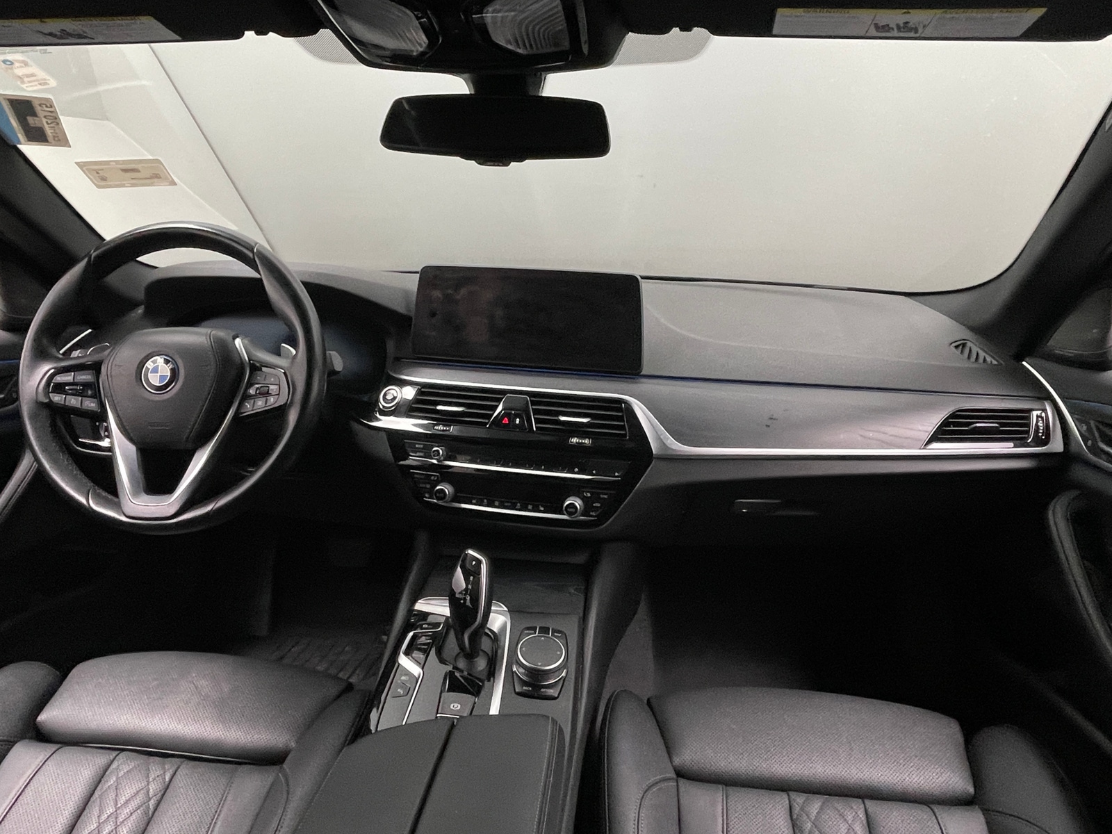 Thumbnail: 2023 BMW 5 Series - 2