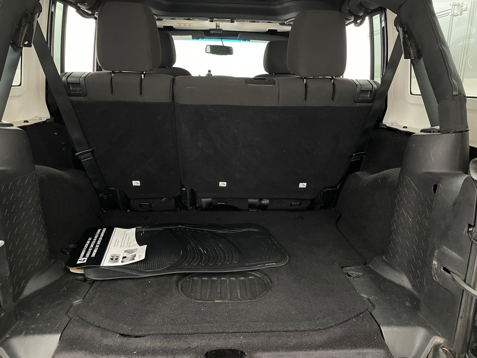 Thumbnail: 2016 Jeep Wrangler - 7