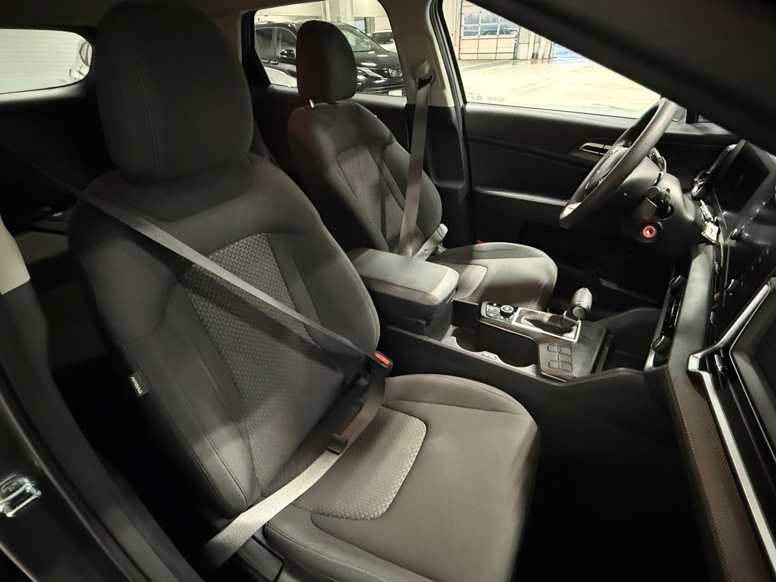 Thumbnail: 2025 Kia Sportage - 2