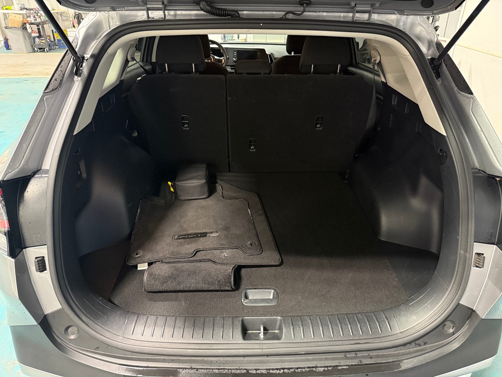 Thumbnail: 2025 Kia Sportage - 7