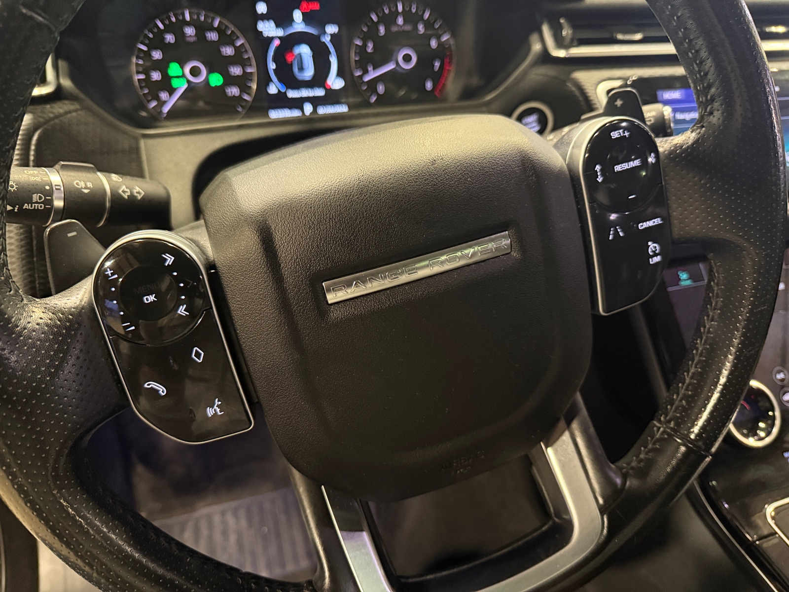 Thumbnail: 2019 Land Rover Range Rover Velar - 4