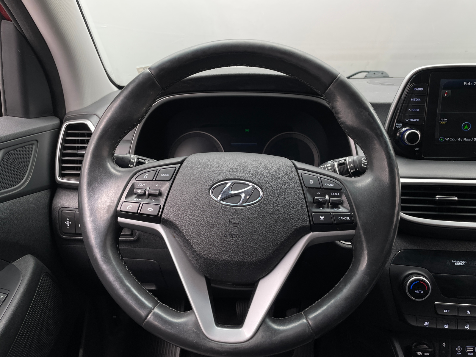 Thumbnail: 2019 Hyundai Tucson - 4