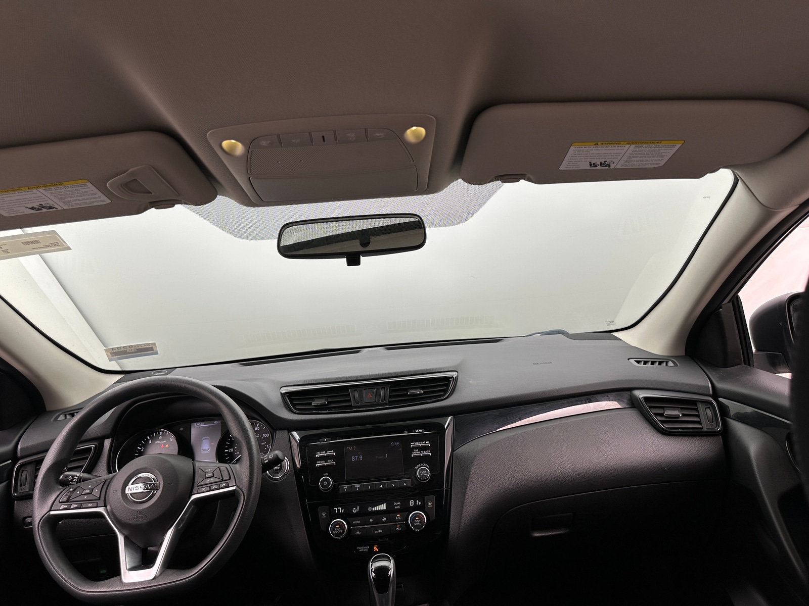 Thumbnail: 2017 Nissan Rogue Sport - 3